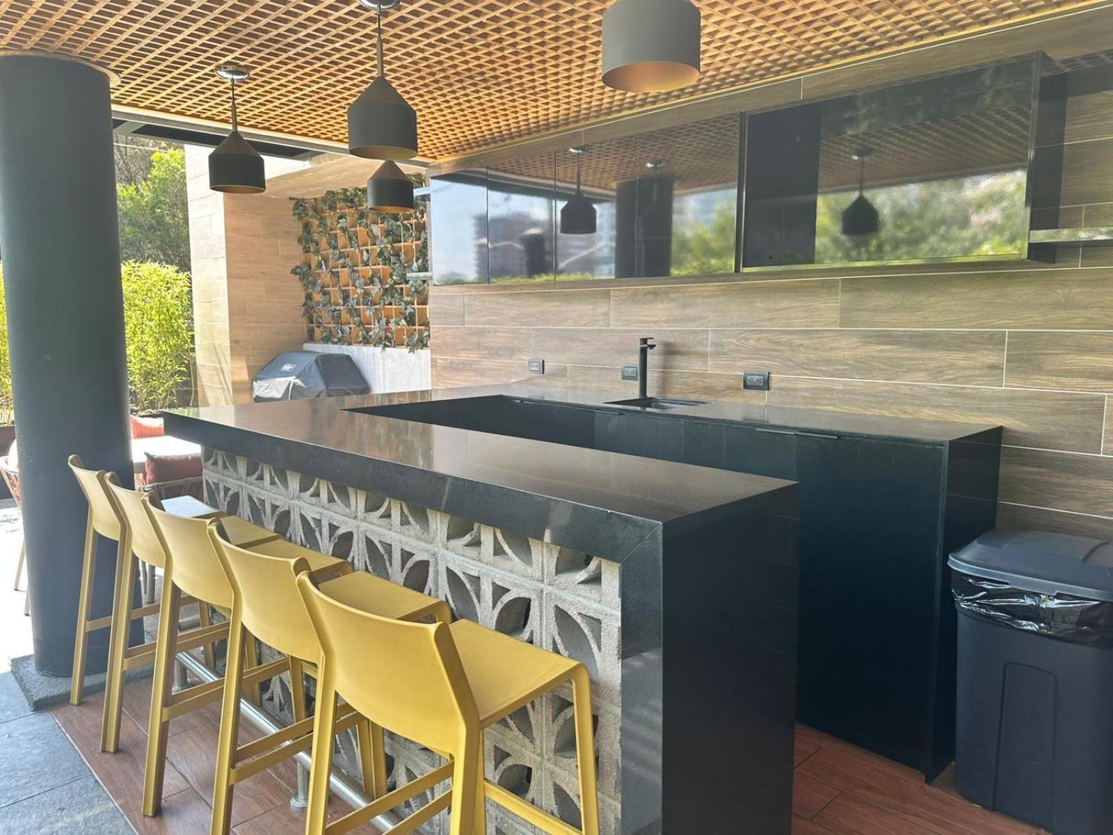 Eon Zona Viva Apartment Guatemala City